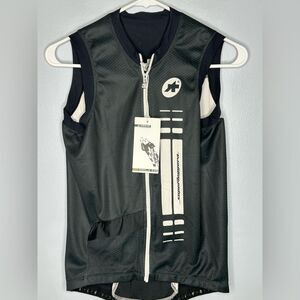 ASSOS SUPER LEGGERA VEST CYCLING JERSEY VOLKANGA WOMENS LARGE NWT CAMPIONISSIMO